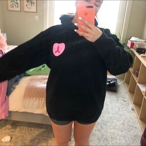 Jeffree Star Valentine’s hoodie